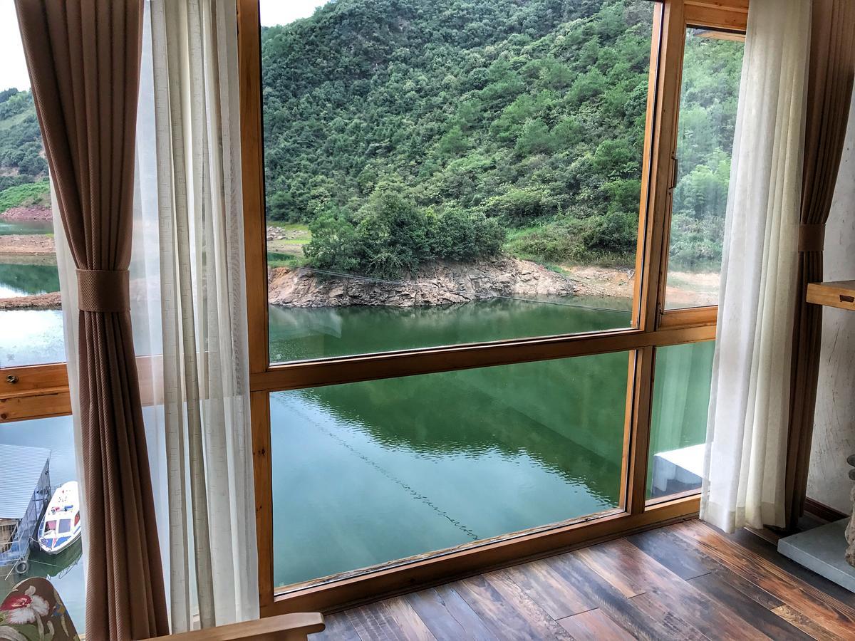 The Lake View Deyishe Resort In Thousand Island Lake Qianwu ภายนอก รูปภาพ