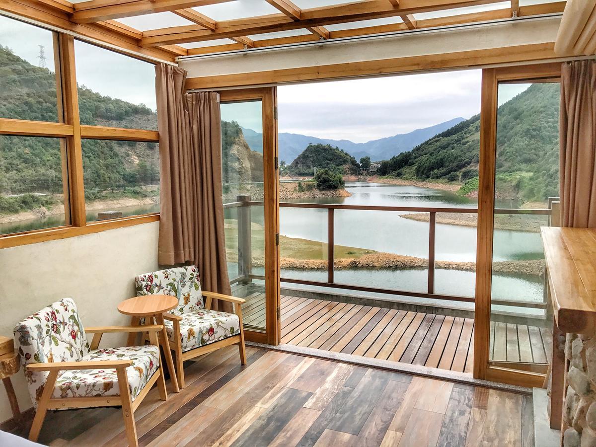 The Lake View Deyishe Resort In Thousand Island Lake Qianwu ภายนอก รูปภาพ